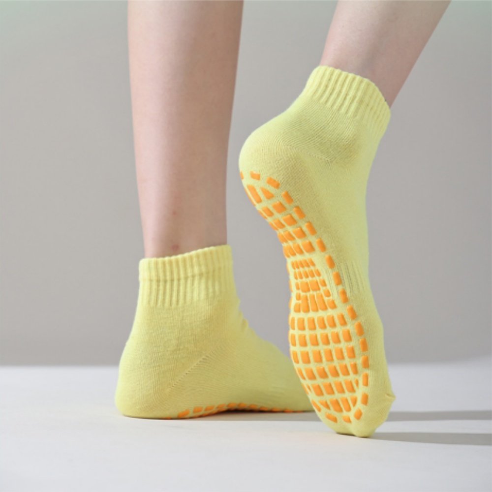 Random 5 Pairs of Trampoline S - Trampoline Park Sock ulasan dan harga
